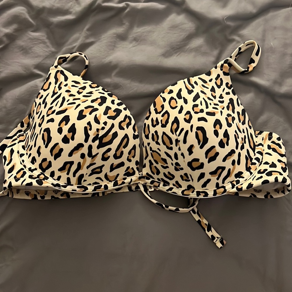 Shade & shore target brand bikini top